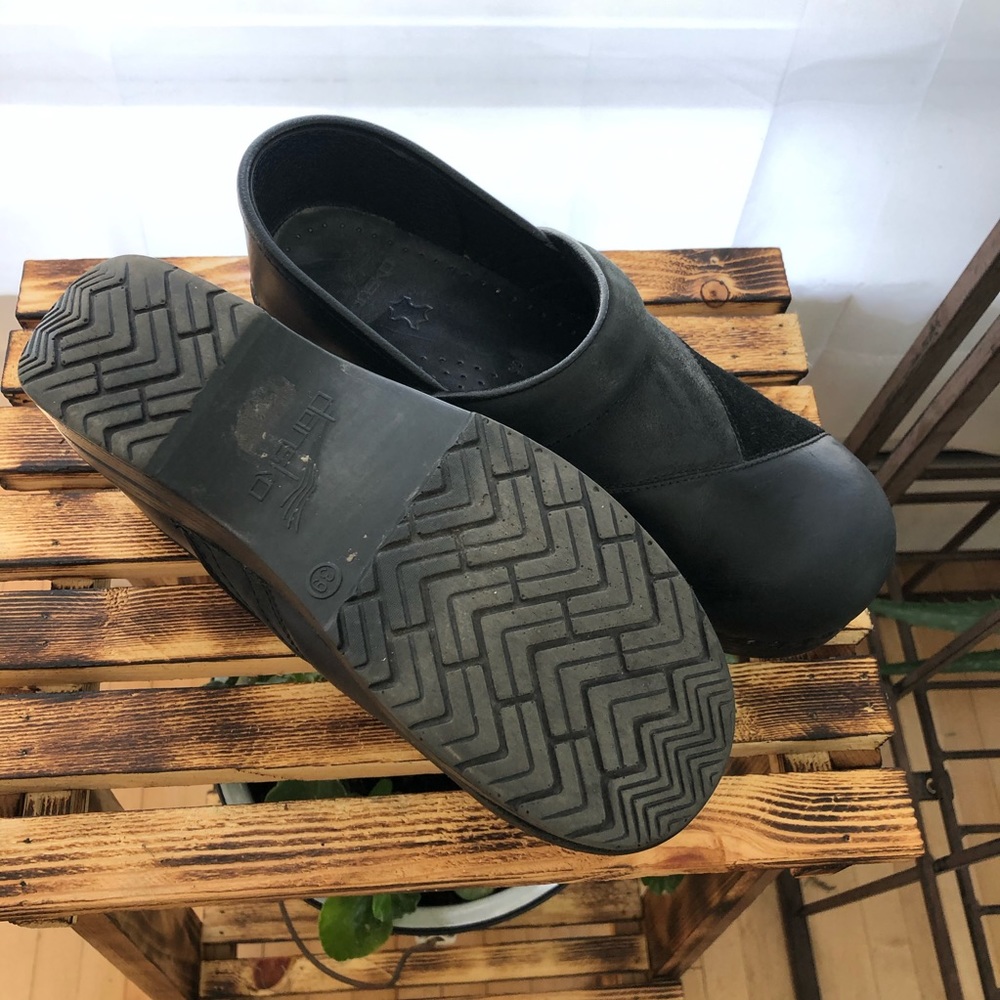 Black Leather Patchwork Dansko Clogs 38 - image 4